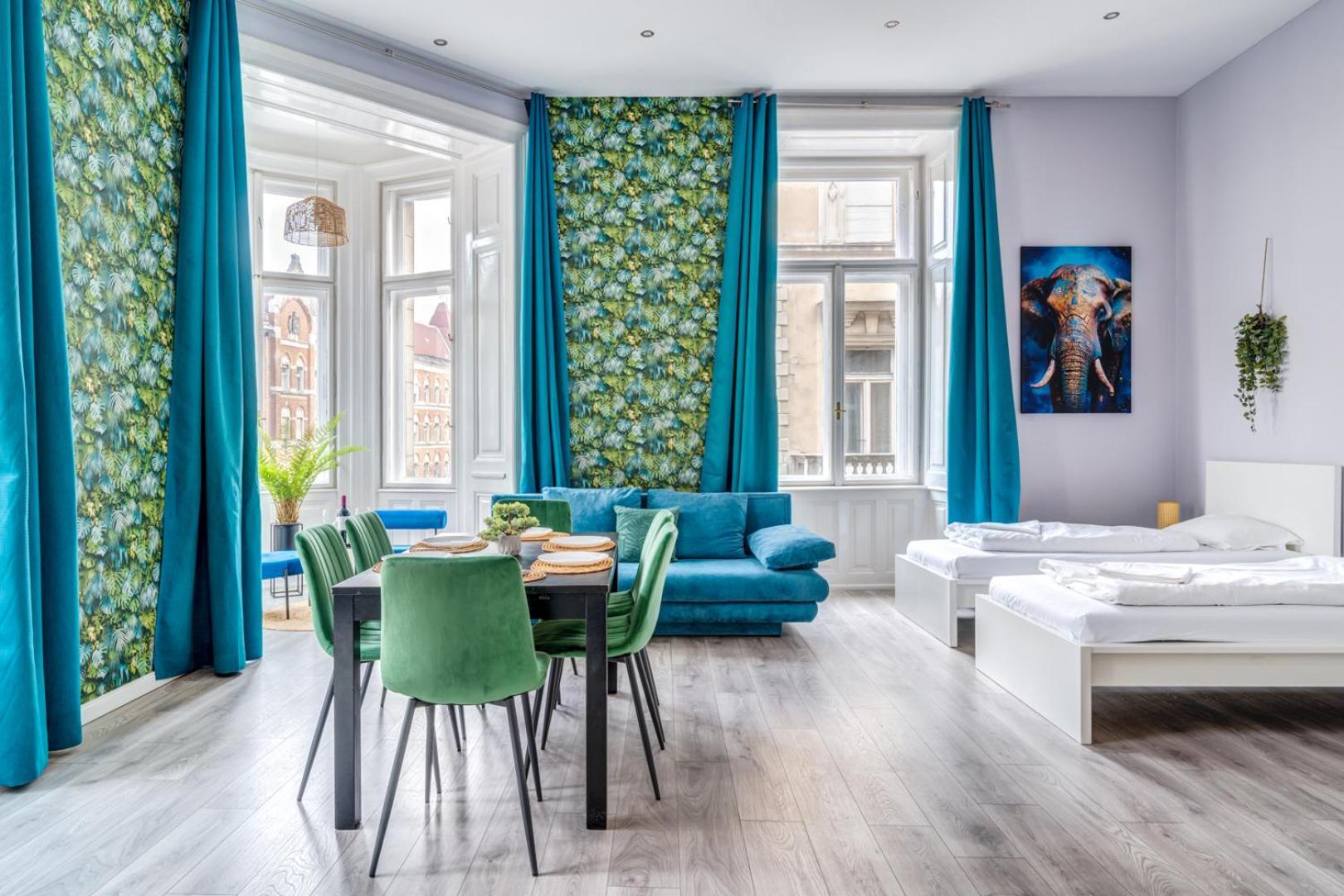 Downtown Delight - Erzsebet Blvd - 13 Ppl Apartman Budapest Kültér fotó