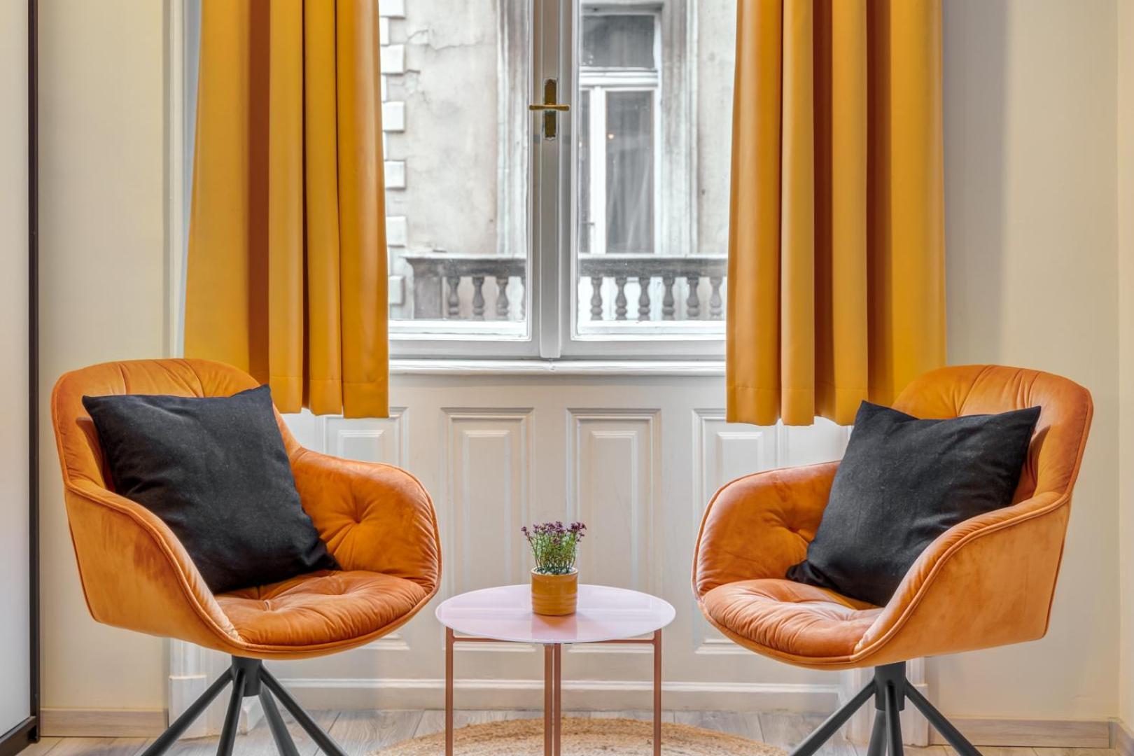 Downtown Delight - Erzsebet Blvd - 13 Ppl Apartman Budapest Kültér fotó